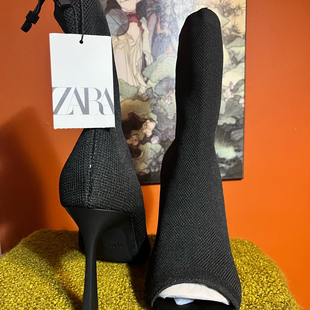 Brand New! Zara, open toe fabric ankle boots size 10